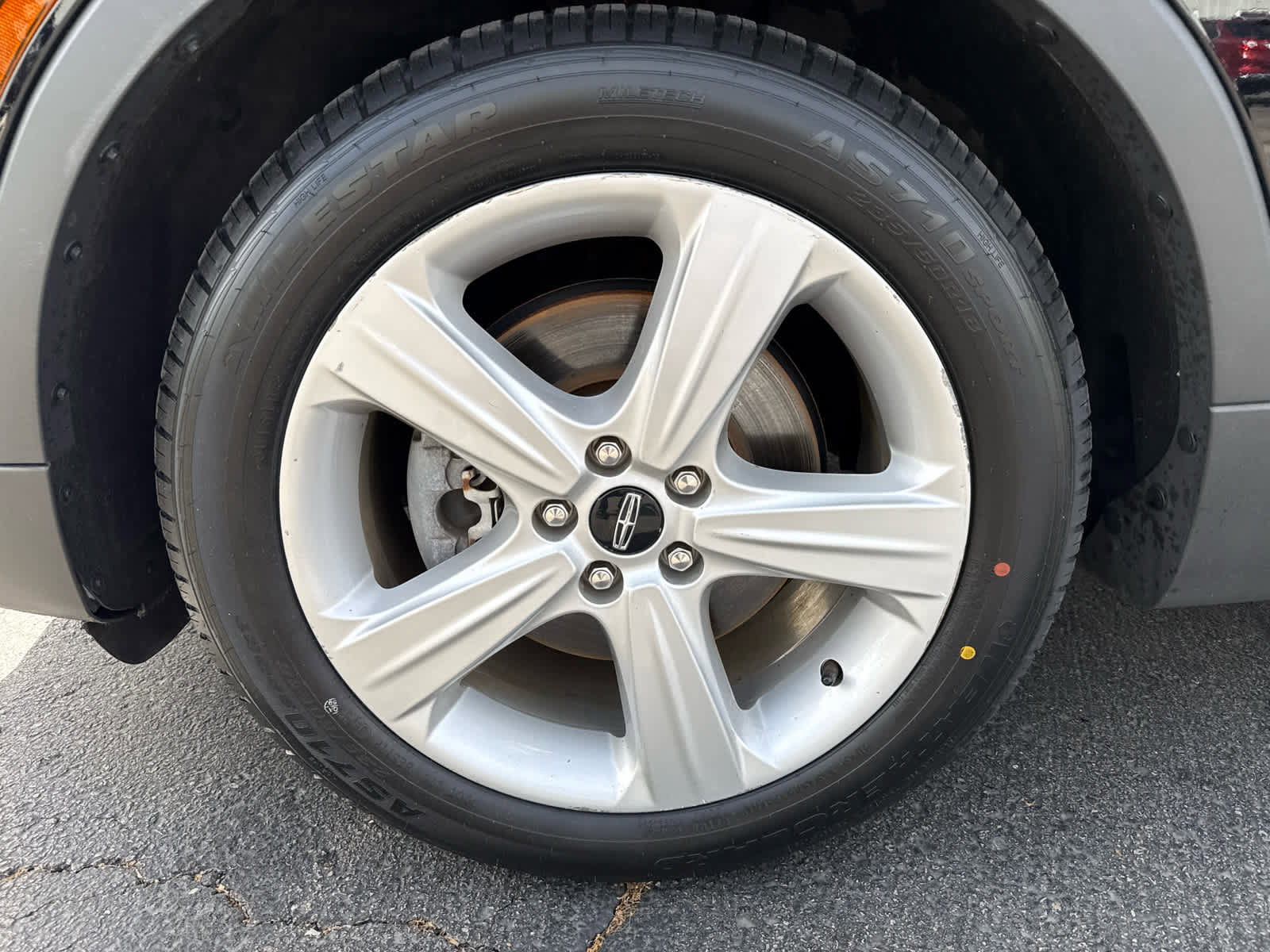 Used 2017 Lincoln MKC Premiere FWD image 9