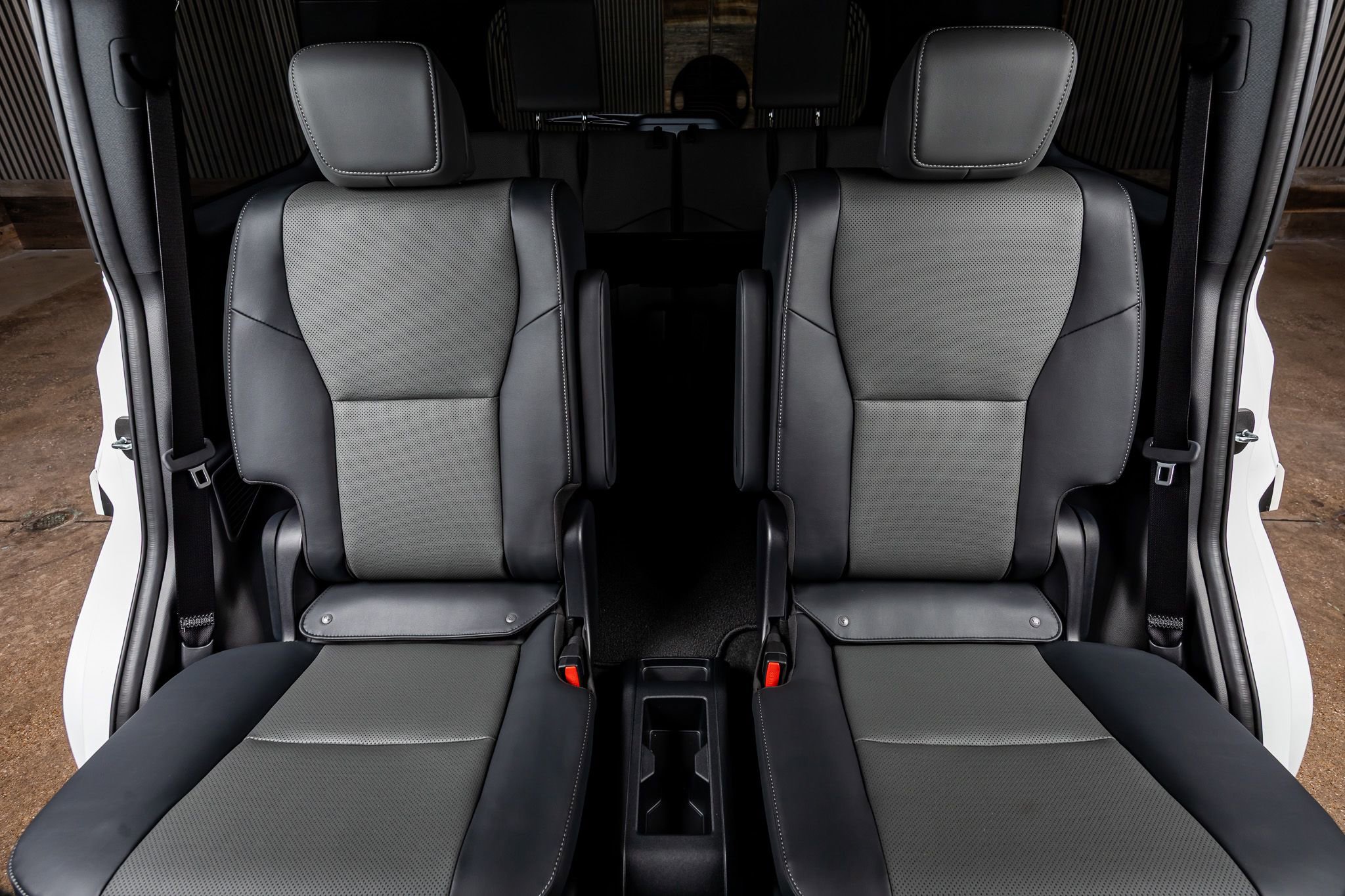 Used 2025 Lexus GX 550 image 35