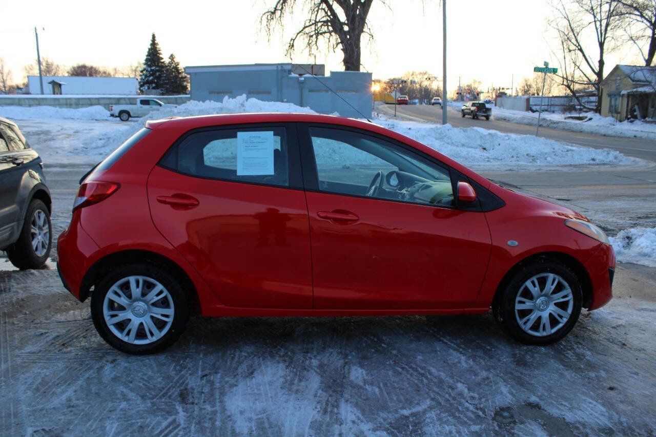 Used 2014 MAZDA MAZDA2 Sport image 3