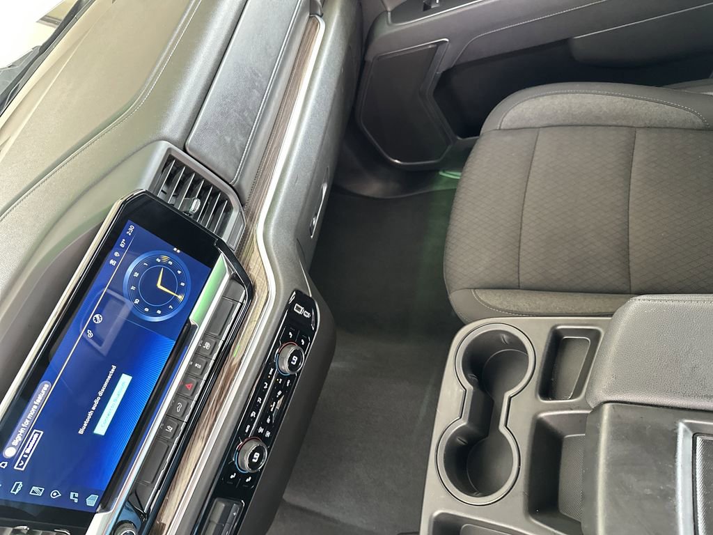 Used 2025 Chevrolet Silverado 2500 LT w/ Convenience Package image 25