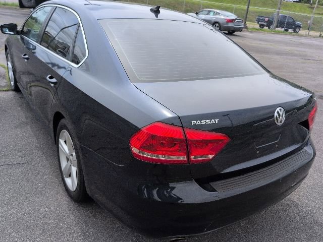 Used 2013 Volkswagen Passat 2.5 SE FWD image 6