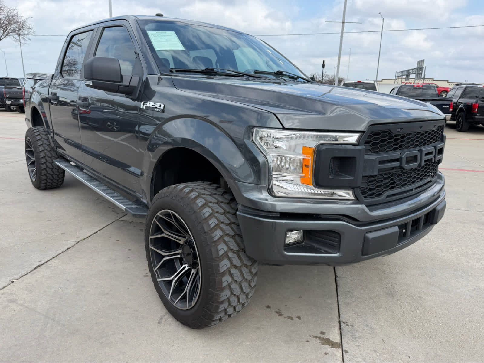 Used 2019 Ford F150 XL w/ Equipment Group 101A Mid image 5