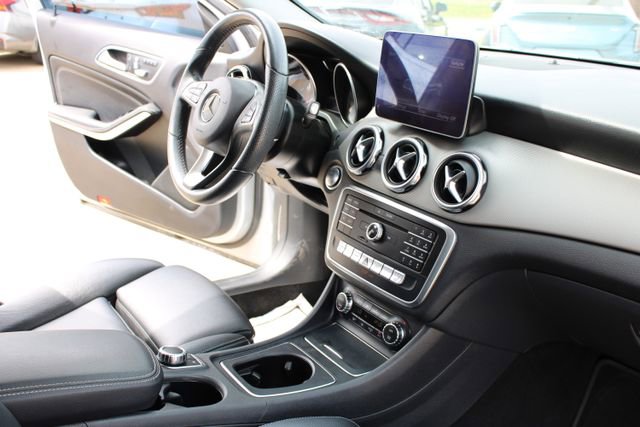 Used 2019 Mercedes-Benz GLA 250 image 43