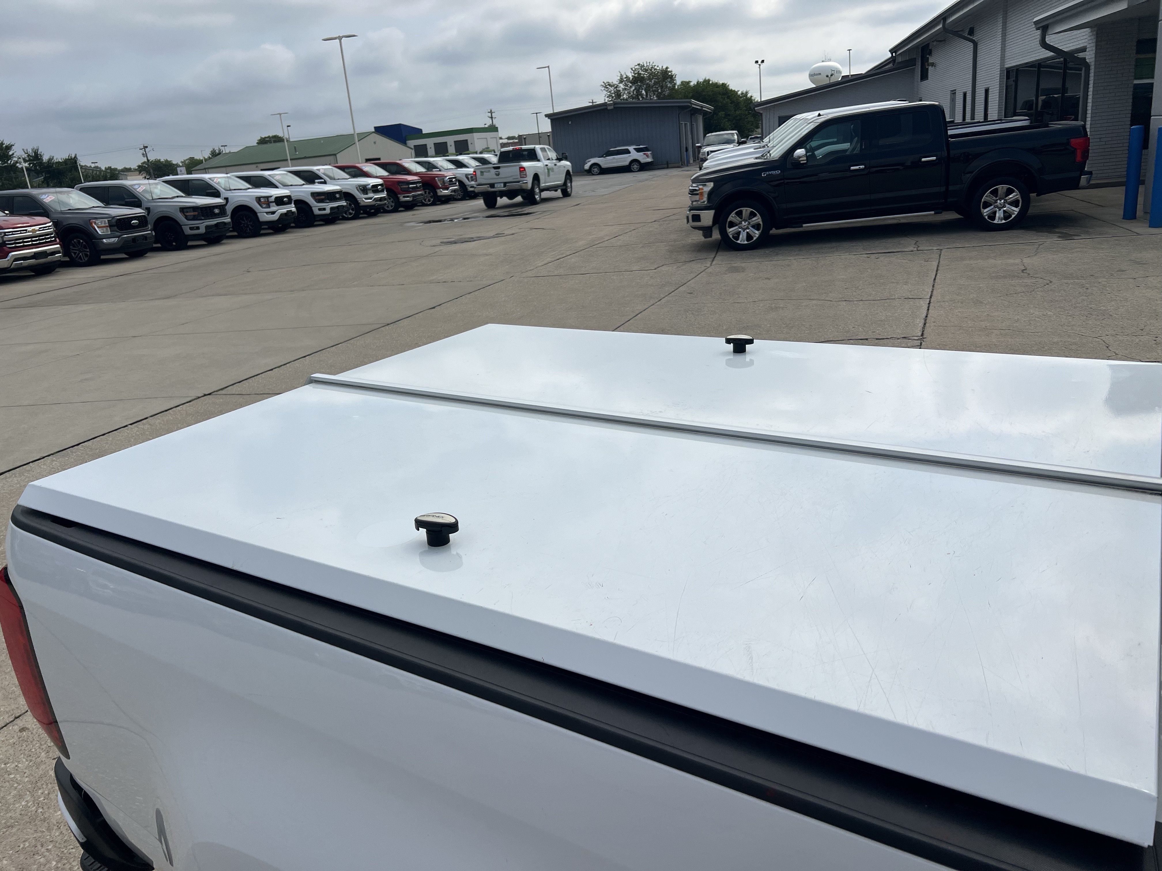 Used 2022 Chevrolet Colorado LT w/ Fleet Safety Package RWD image 3