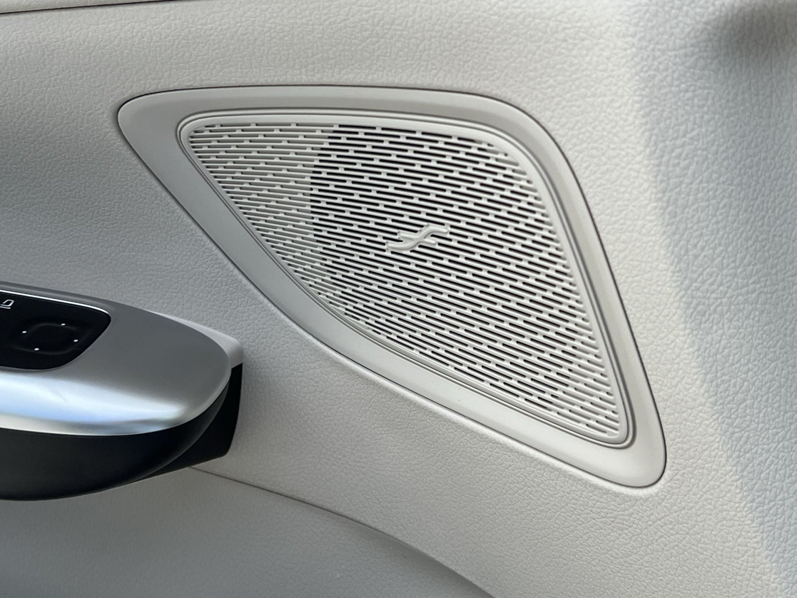 Certified 2023 Mercedes-Benz C 300 4MATIC Sedan image 41