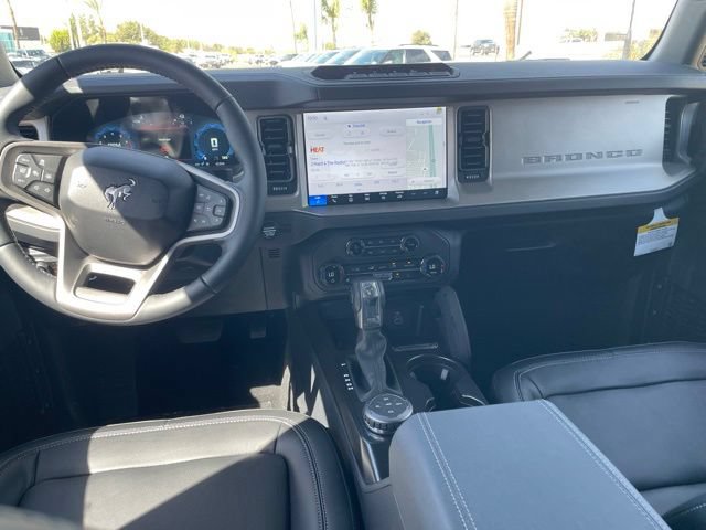 New 2026 Ford Bronco Outer Banks w/ Sasquatch Package AWD/4WD image 23