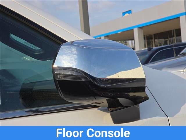 Certified 2023 Chevrolet Suburban Premier image 31