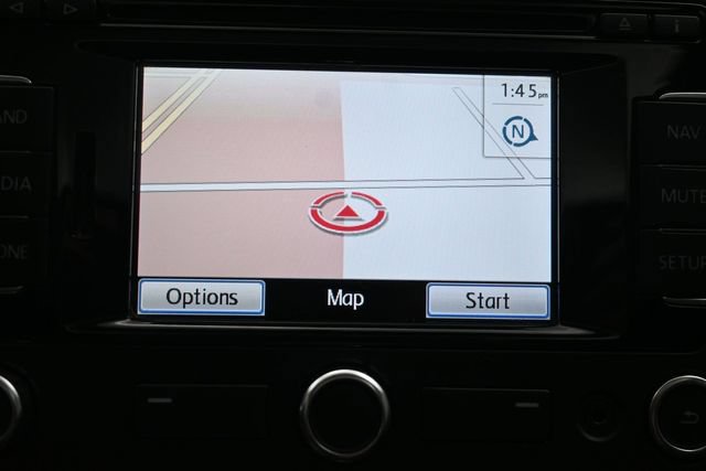 Used 2013 Volkswagen Beetle R-Line FWD image 31