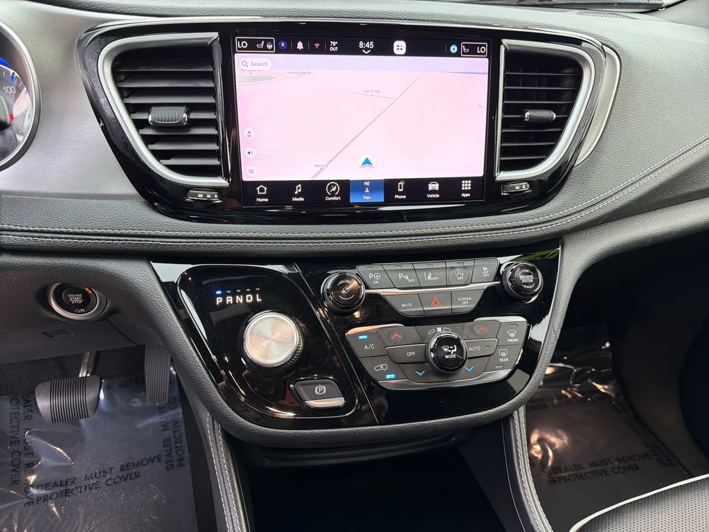 Used 2022 Chrysler Pacifica Limited w/ S Appearance Package FWD image 24