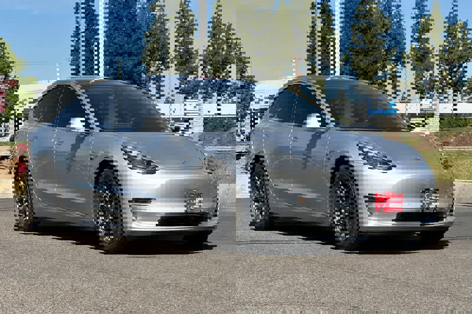 Used 2018 Tesla Model 3 Long Range image 9