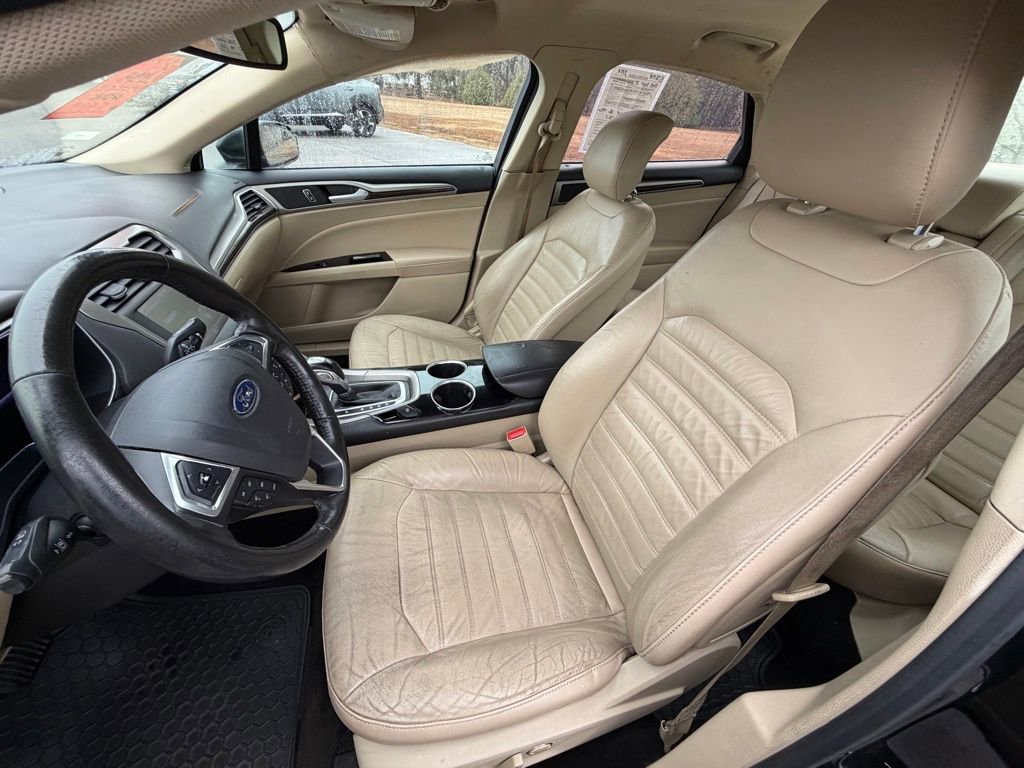 Used 2013 Ford Fusion SE image 10