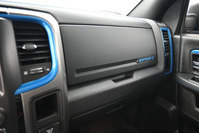 Used 2018 RAM 1500 Sport w/ Hydro Blue Sport Package AWD/4WD image 30