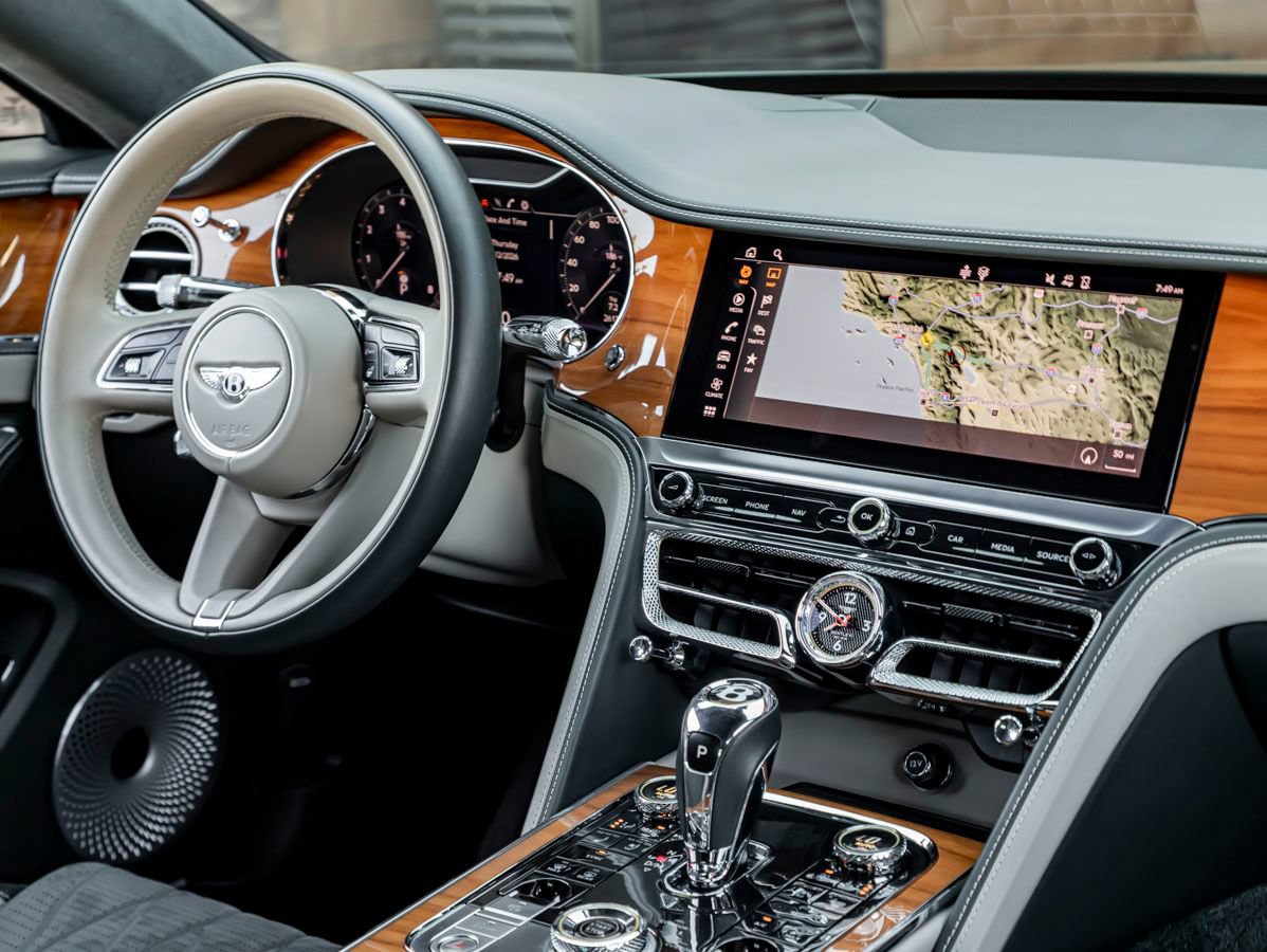 Certified 2023 Bentley Flying Spur S V8 AWD/4WD image 38