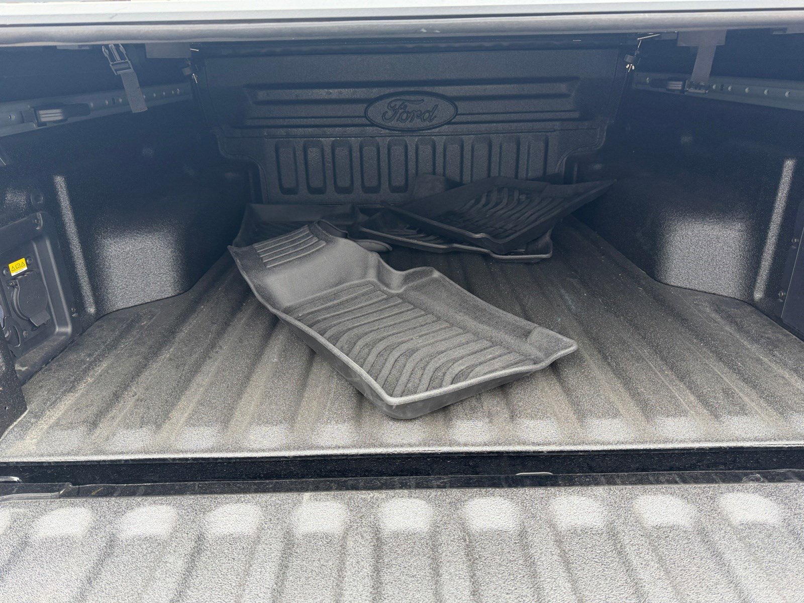 Used 2024 Ford Maverick Lariat w/ Black Appearance Package image 16