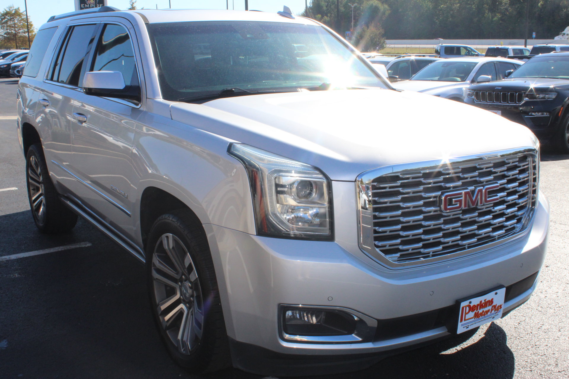 Used 2018 GMC Yukon Denali w/ Denali Ultimate Package RWD image 4