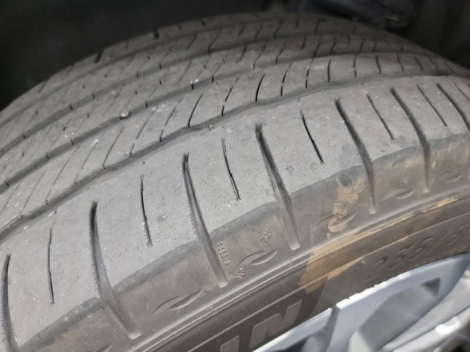 Used 2023 GMC Acadia Denali image 30