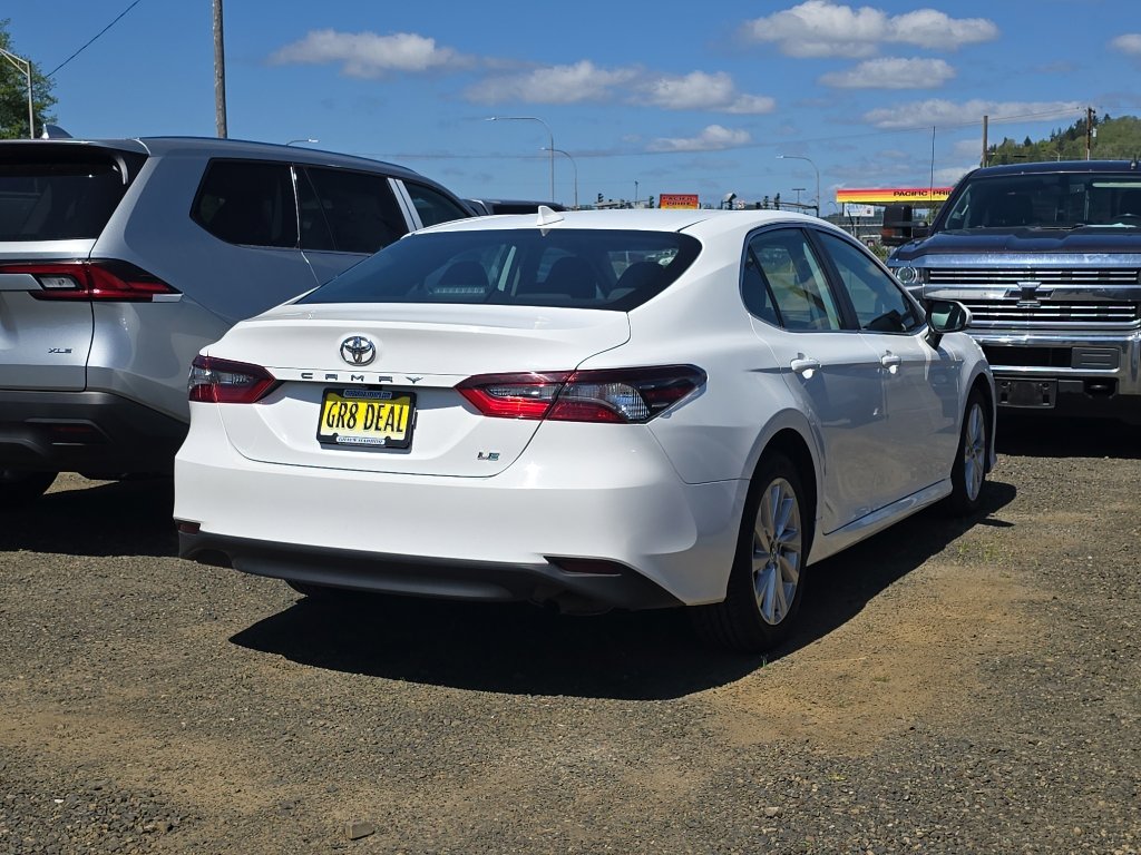 Used 2024 Toyota Camry LE FWD image 2