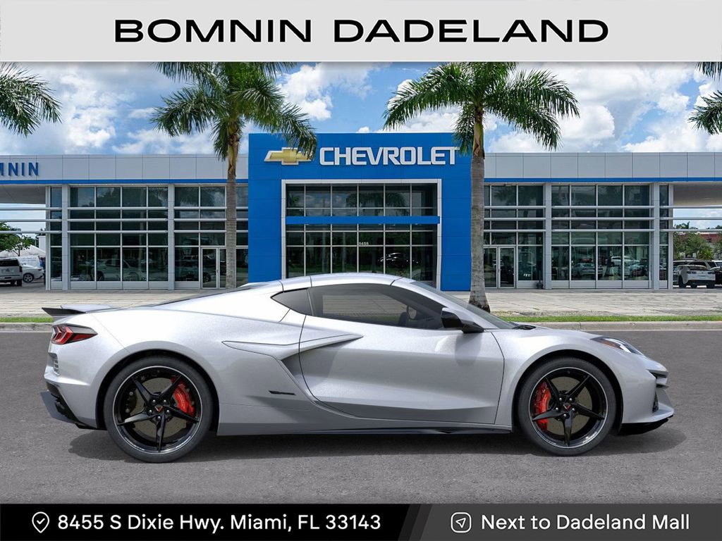 New 2026 Chevrolet Corvette E-Ray image 5