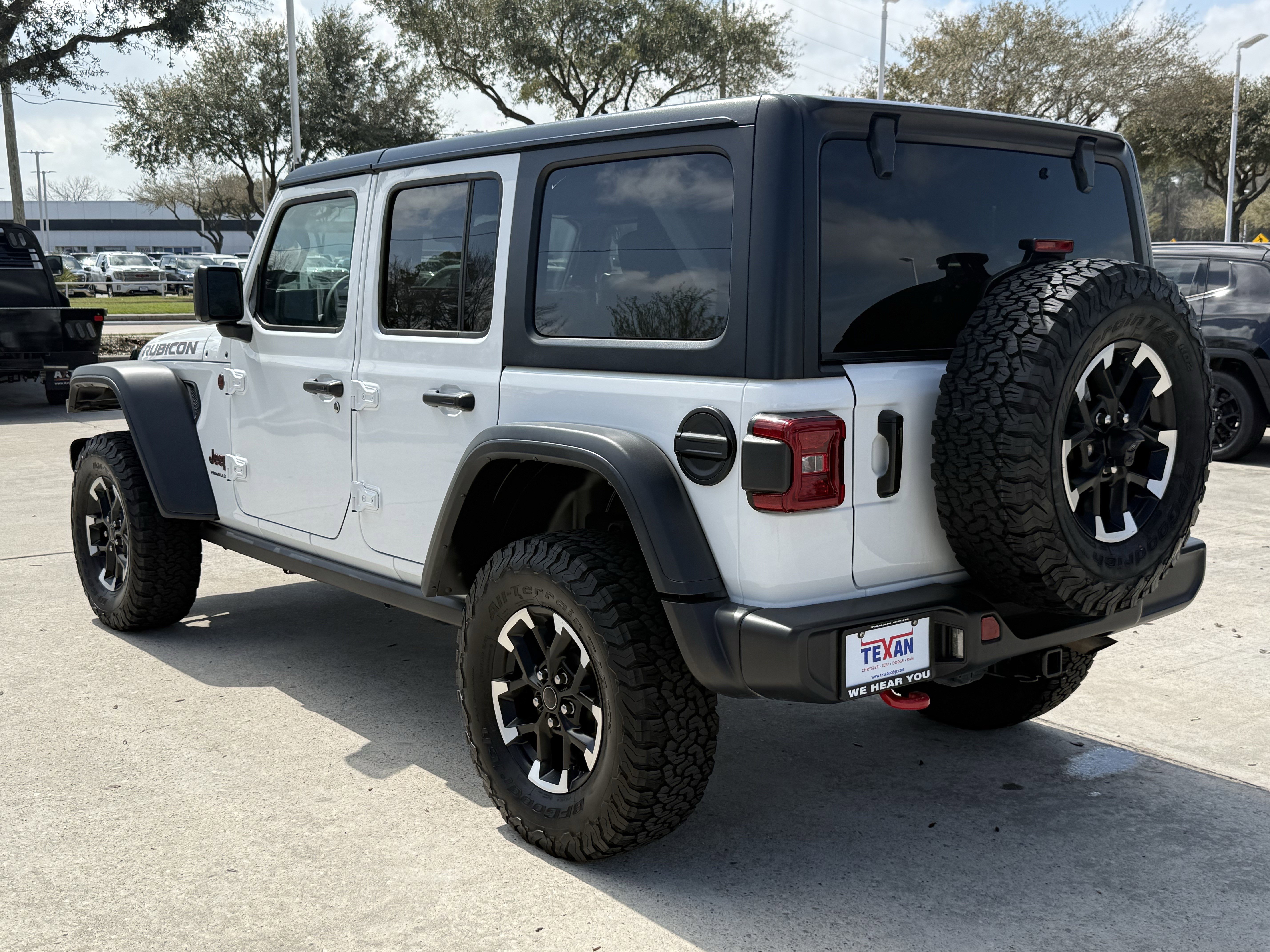 Used 2025 Jeep Wrangler Unlimited Rubicon image 7