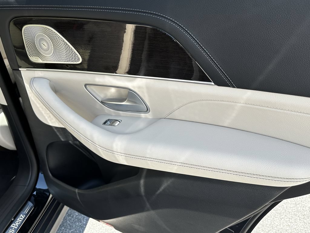 Certified 2024 Mercedes-Benz GLE 450e 4MATIC image 19
