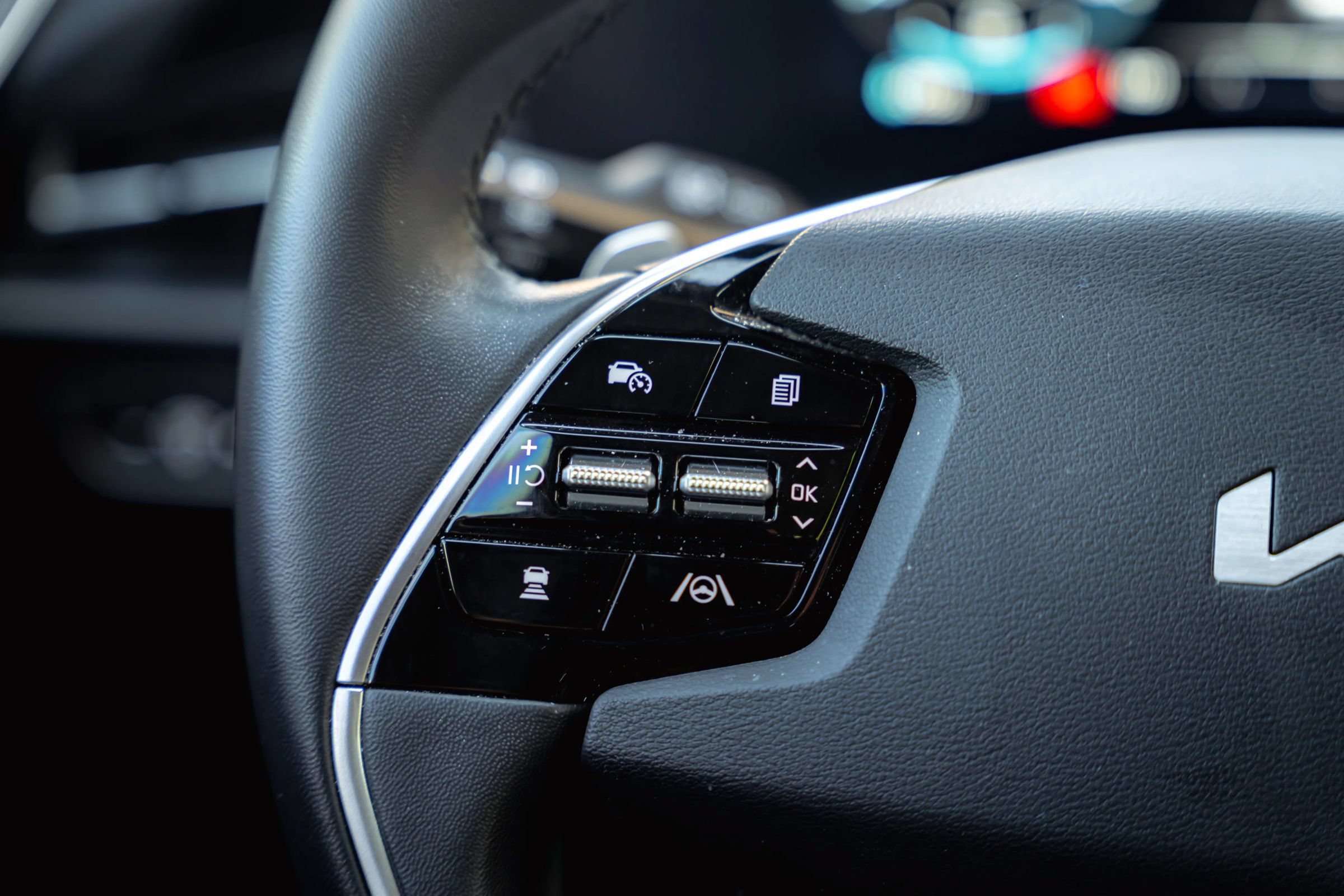 Used 2023 Kia Niro Wind FWD image 28