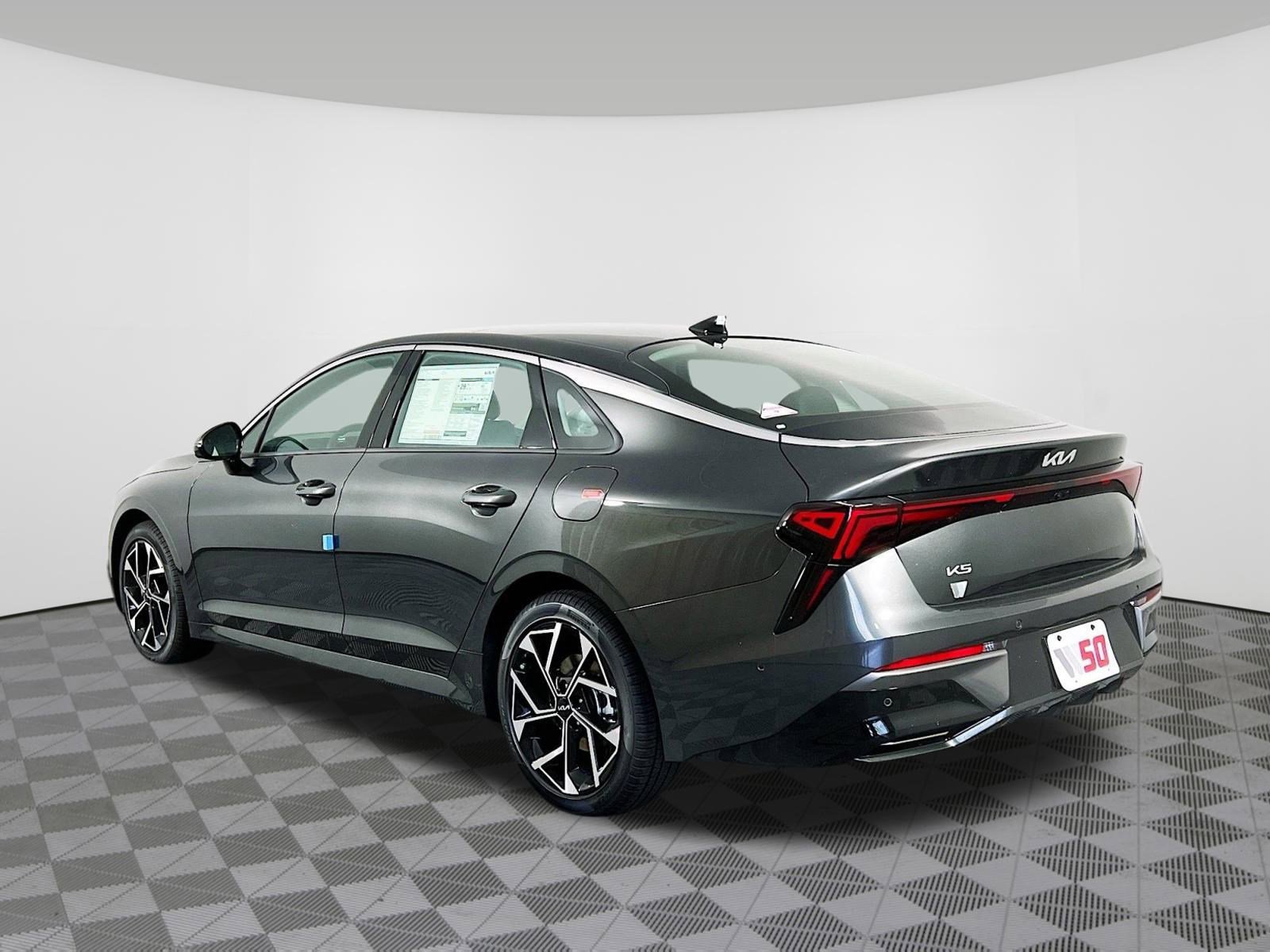 New 2026 Kia K5 EX FWD image 32