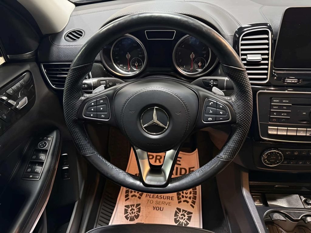Used 2018 Mercedes-Benz GLS 550 4MATIC image 25