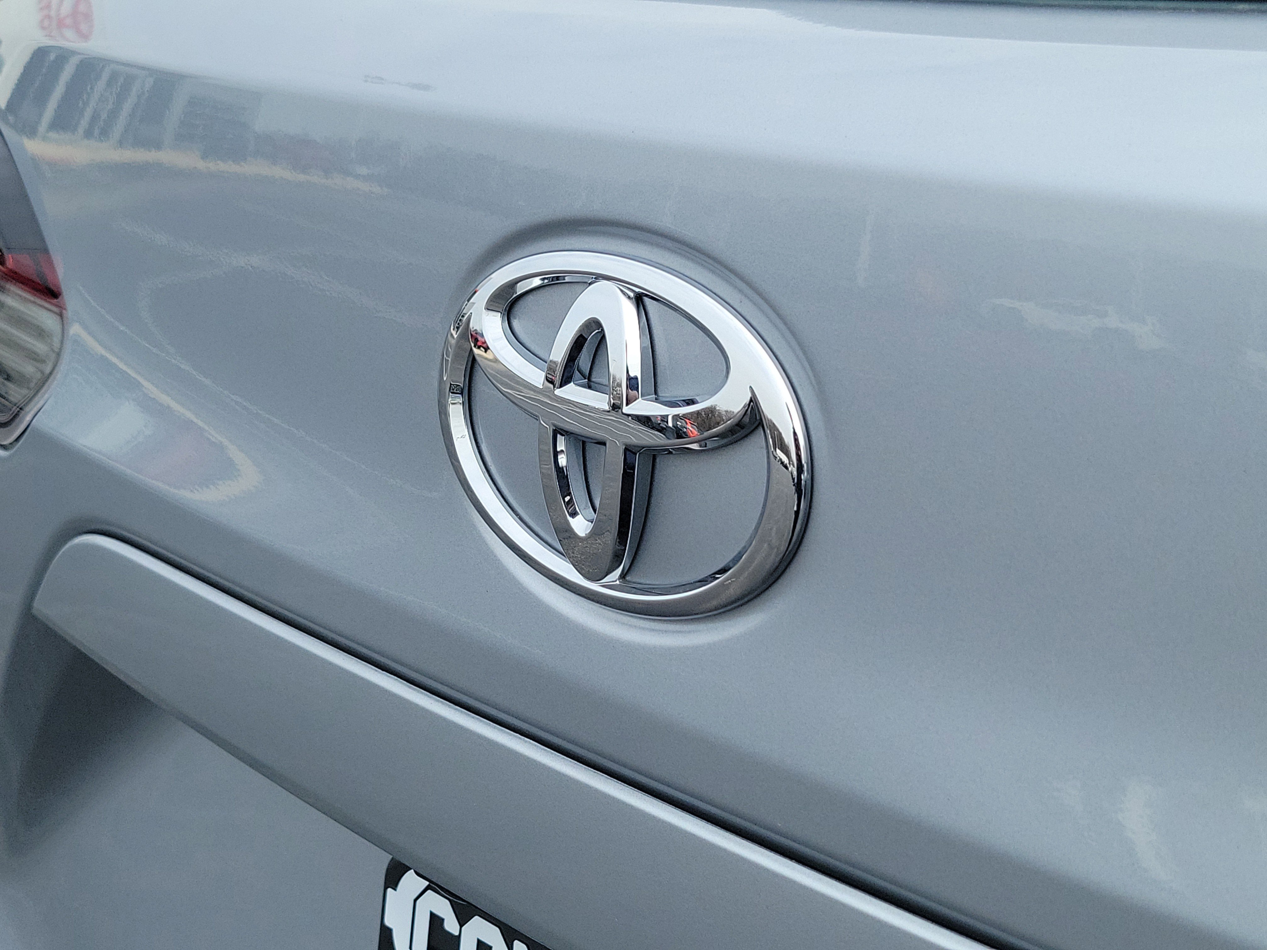 New 2026 Toyota Corolla Cross L image 7