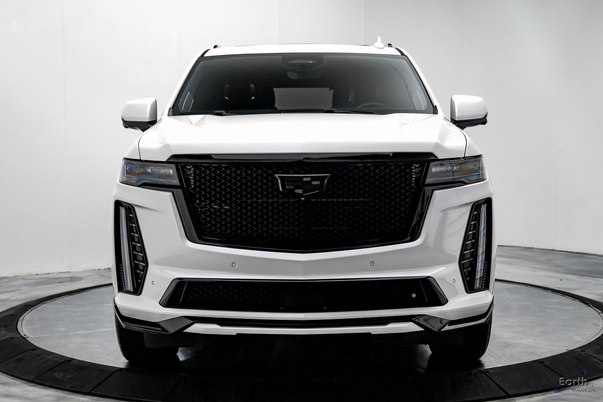 Used 2023 Cadillac Escalade V image 25