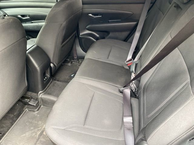 Used 2025 Hyundai Tucson SE FWD image 11