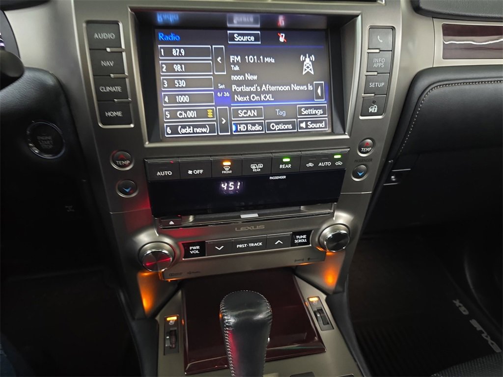 Used 2016 Lexus GX 460 image 22