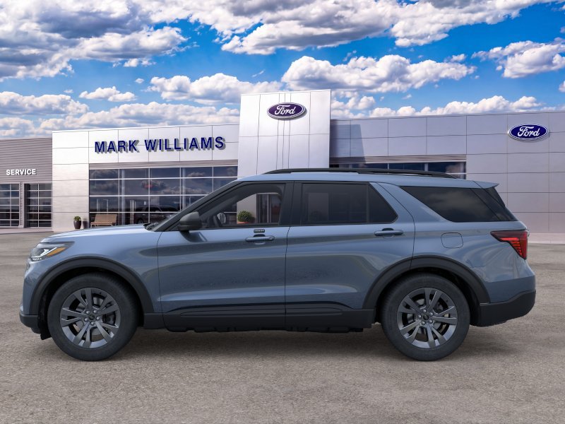 New 2026 Ford Explorer Active w/ Active Comfort Package AWD/4WD image 3