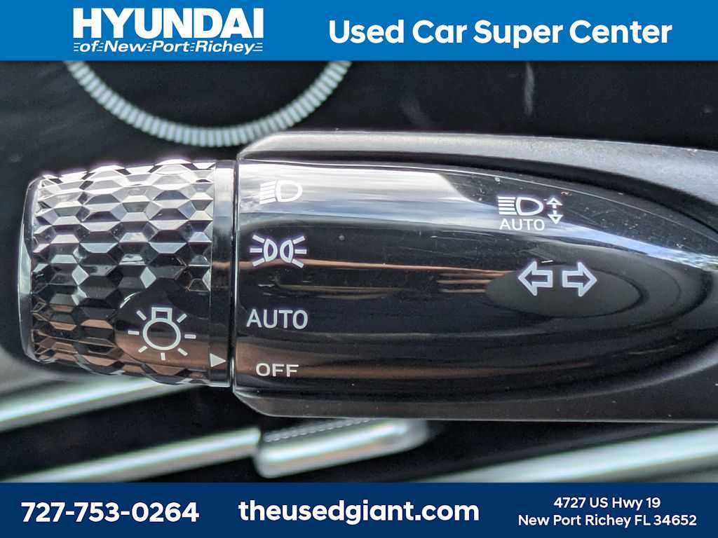 Certified 2023 Hyundai Elantra SEL w/ Convenience Package FWD image 29