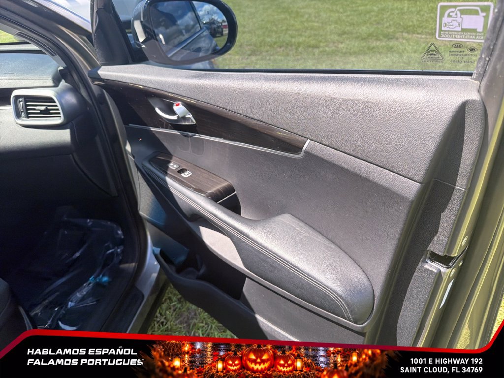 Used 2019 Kia Sorento FWD image 29