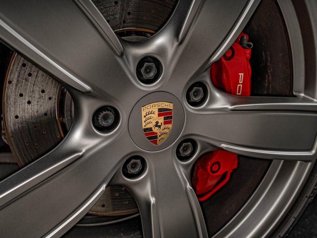 Used 2017 Porsche 911 Carrera S image 12