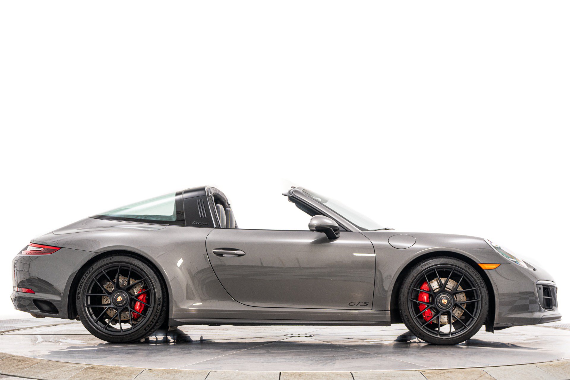 Used 2018 Porsche 911 Targa 4 GTS AWD/4WD image 50