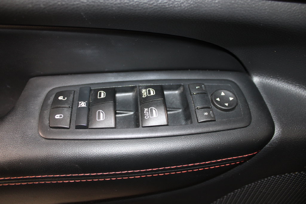 Used 2017 Jeep Grand Cherokee Limited 75th Anniversary AWD/4WD image 38