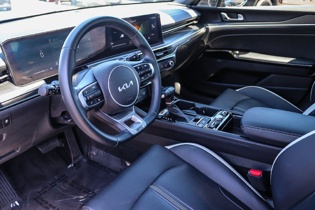 Used 2025 Kia K5 GT-Line w/ GT-Line Premium Package FWD image 17