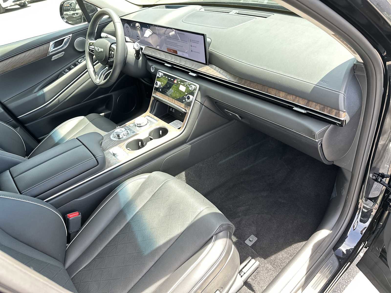 New 2026 Genesis GV80 2.5T Prestige AWD/4WD image 25