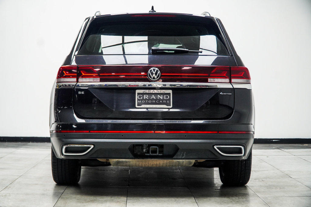 Used 2024 Volkswagen Atlas SE AWD/4WD image 15