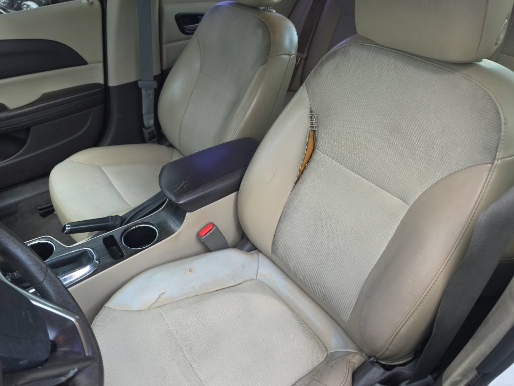 Used 2015 Chevrolet Malibu LT w/ Power Convenience Package FWD image 17