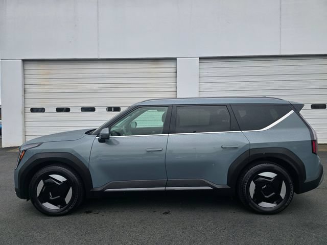 Certified 2024 Kia EV9 Wind AWD/4WD image 2