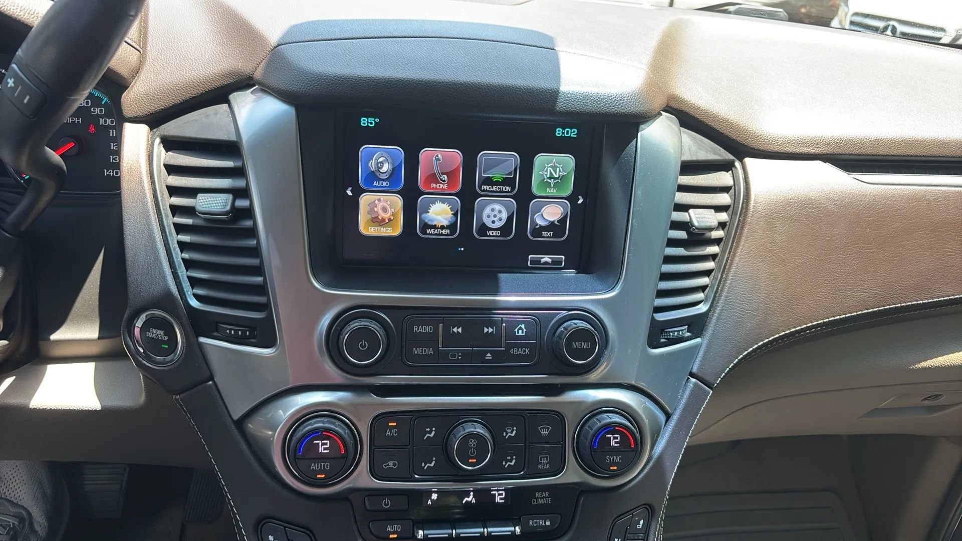 Used 2019 Chevrolet Tahoe Premier AWD/4WD image 10