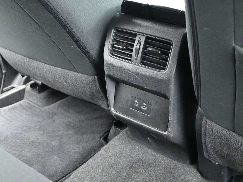 Used 2023 Nissan Rogue SV image 23