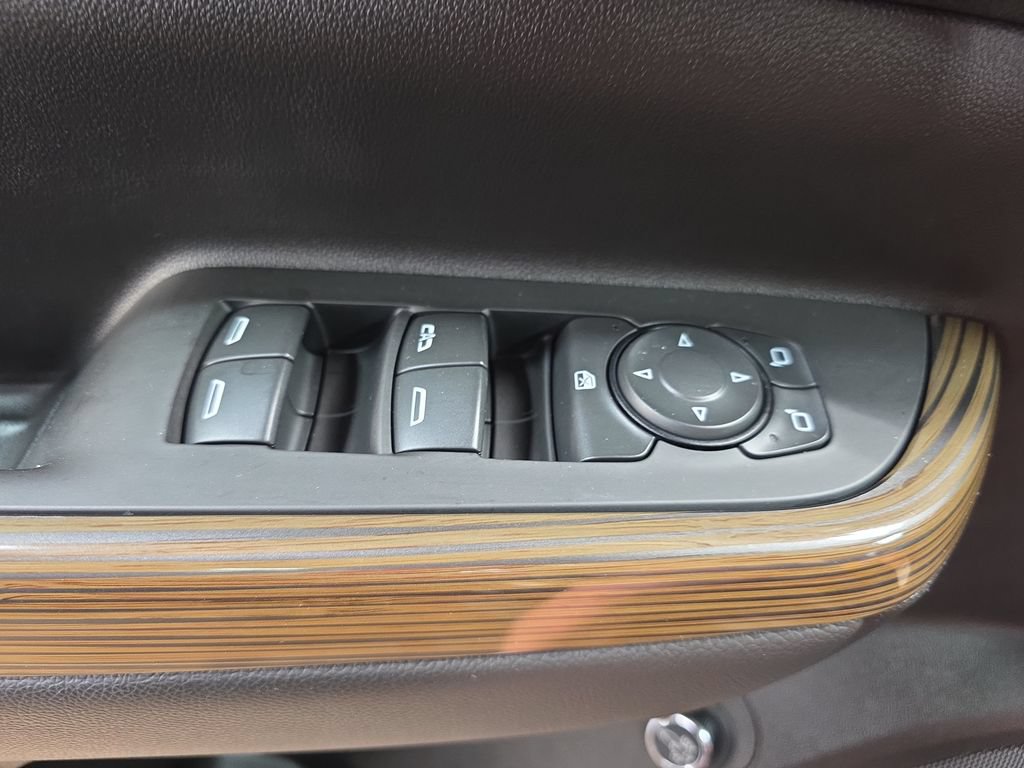 Used 2021 GMC Acadia SLE w/ Driver Convenience Package AWD/4WD image 27