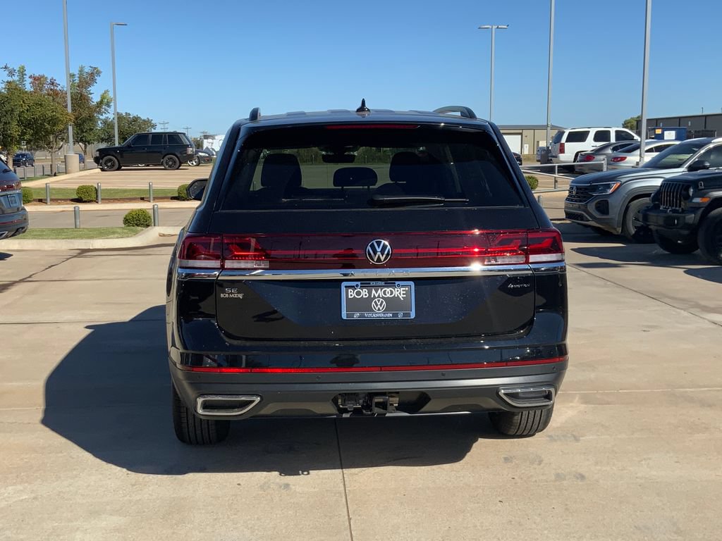 Used 2026 Volkswagen Atlas SE AWD/4WD image 4