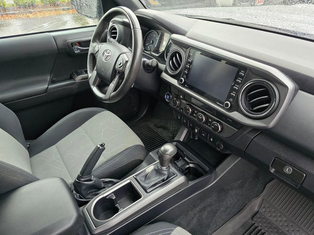 Used 2022 Toyota Tacoma SR5 image 10