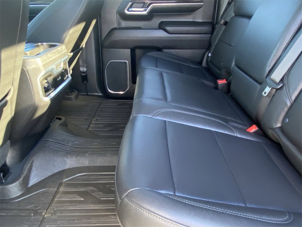 Used 2022 GMC Sierra 1500 SLT w/ SLT Premium Plus Package image 17