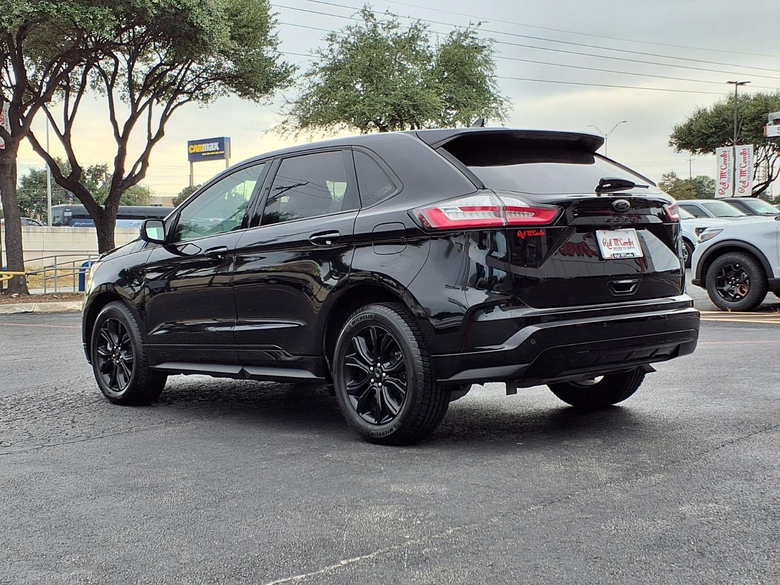 Certified 2024 Ford Edge SE w/ Black Appearance Package AWD/4WD image 8