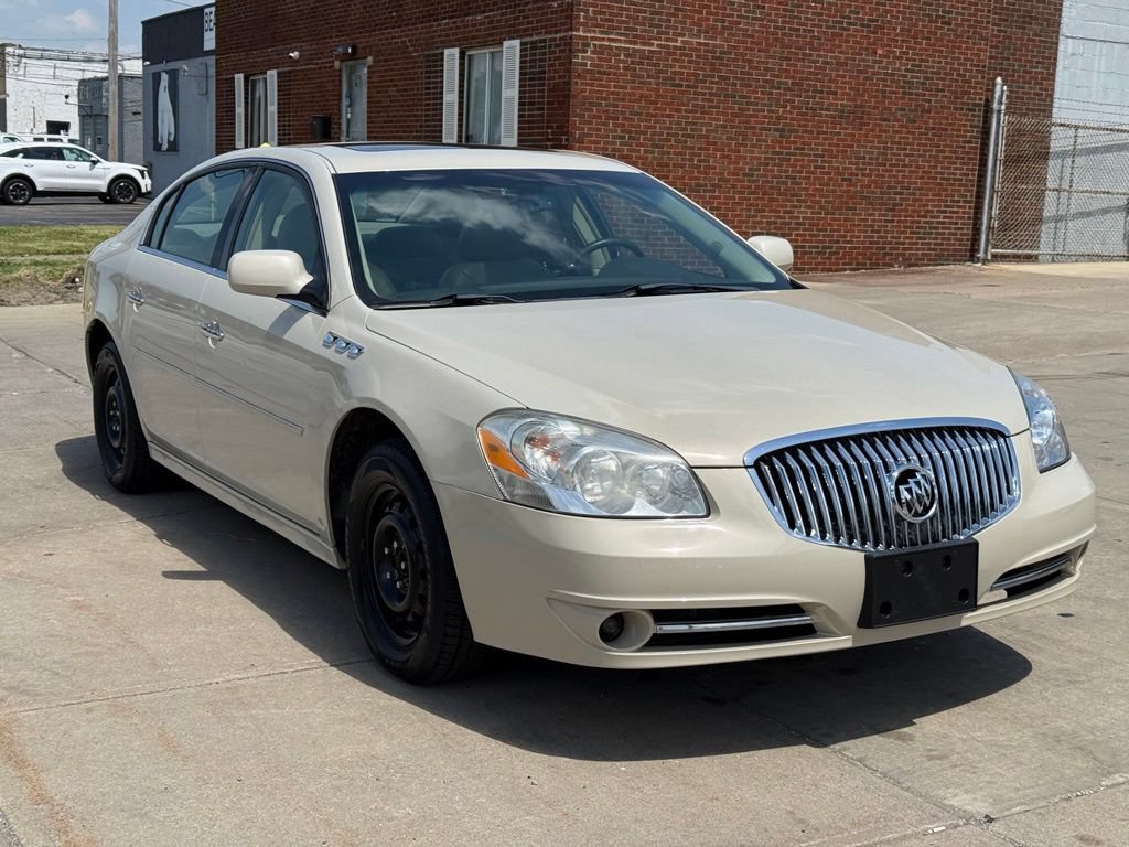 Used 2011 Buick Lucerne CXL FWD image 4